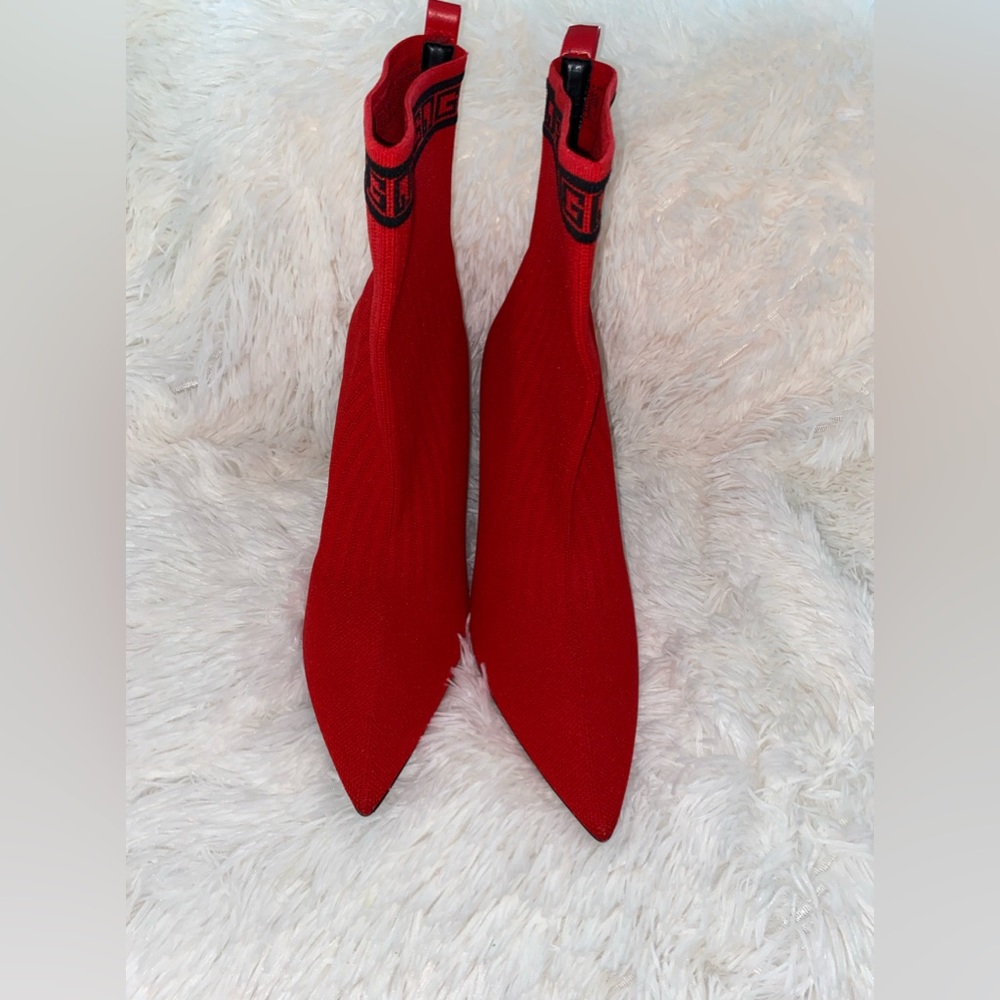 Brand New  SIZE 11 Women Logo Socks Booties